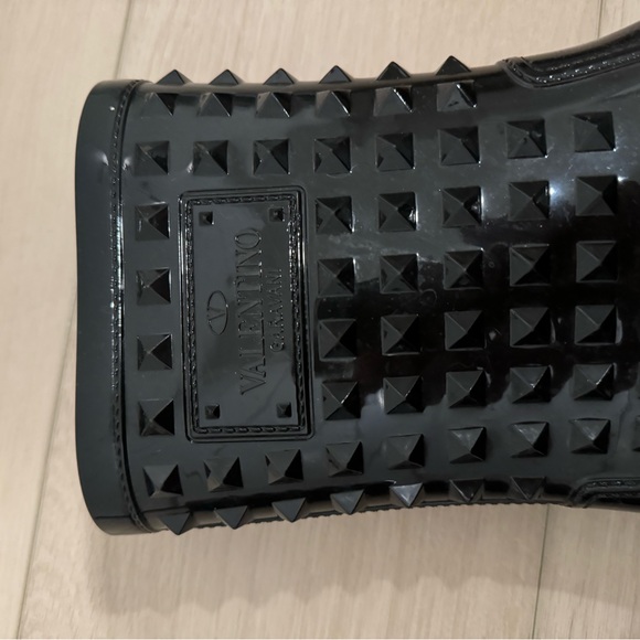 Black Rockstud Rain Boots from Valentino - Picture 2 of 3